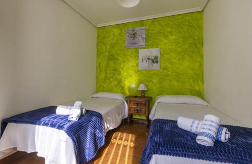 La Hermida House | HOSPEDAJE MARISA