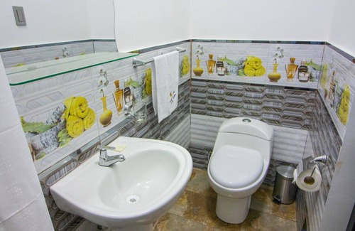 Tarapoto Hotel | HOSPEDAJE SANTA MONICA