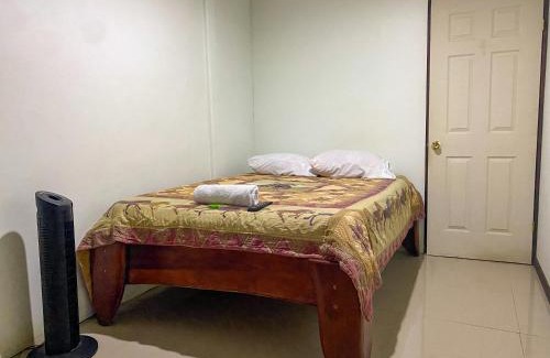 Quesada Hotel | Hospedaje Shaddai