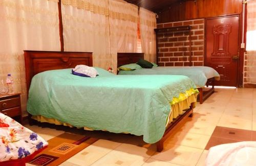Mera Hotel | Hospedaje Valentina para ti y tu familia