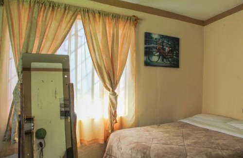 Villa del Carbon Hotel | HospedajeRancholajoya-Habitacion Fresno