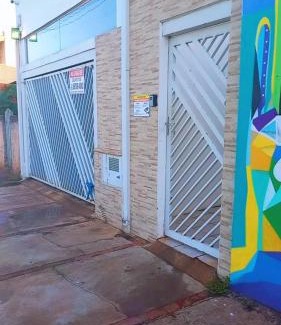 Tatui House | Hospedaria da Taty