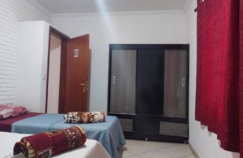 Tatui House | Hospedaria da Taty
