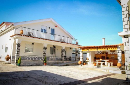 Seia Hotel | Hospedaria Santa Cruz