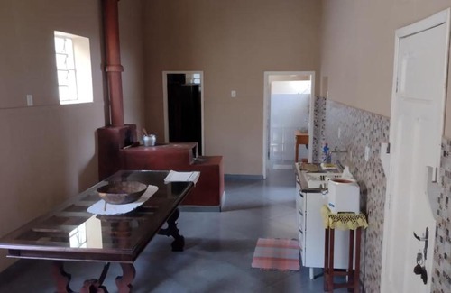 Carrancas Bed & Breakfast | Hospedaria Vó Zazá II