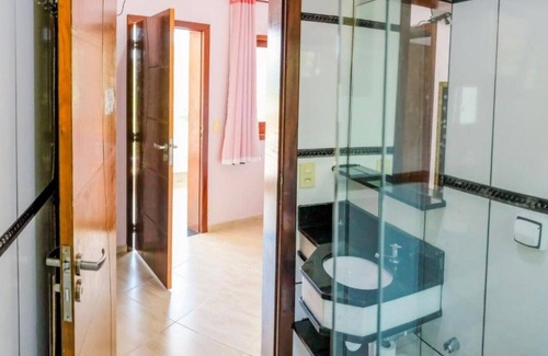 Pereque-Mirim House | Hospedaria Vitória Mar - Family accommodation (6 adults)