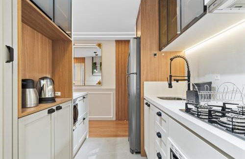 Quinta da Serra Apartment | Hospede-se com Conforto no Centro a 800 mts catedral pedra