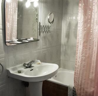 Ocana House | Hospederia del Comendador