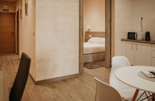 Valdepenas Apartment | Hospedium Aloque BOUTIQUE PLAZA