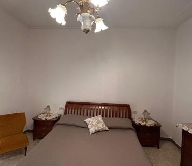 Fondi Apartment | Host Casa di Nonnina