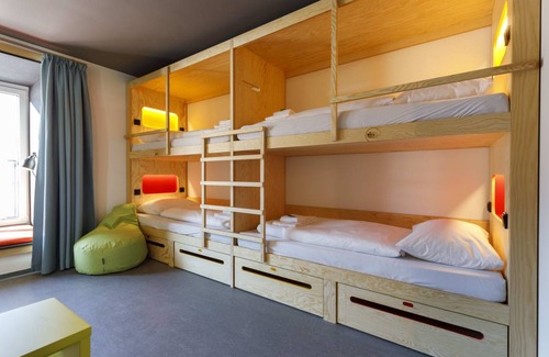 Garmisch-Partenkirchen Hostel | Hostel ∙ 8 guests