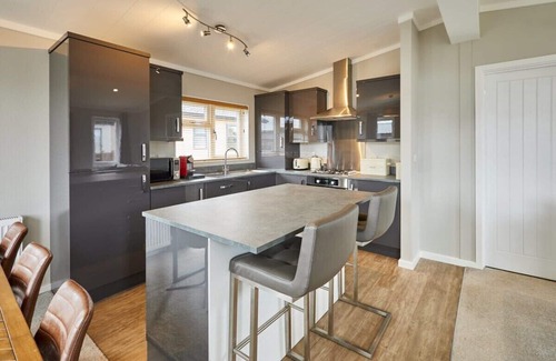 Runswick Bay Ski Chalet | Host & Stay | 19 The Pines