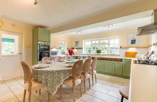 Irstead House | Host & Stay | Alderfen View