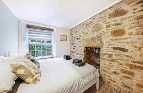 Little Hayfield House | Host & Stay - Batemill Cottage
