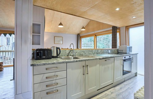 Wareham Ski Chalet | Host & Stay | Batricks