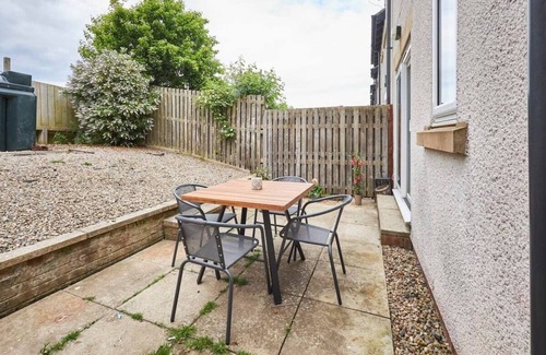 Seahouses House | Host & Stay | Beachcomber's Rest
