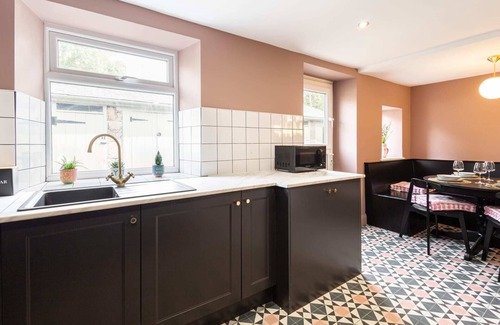 Otterburn House | Host & Stay | Canny Cottage