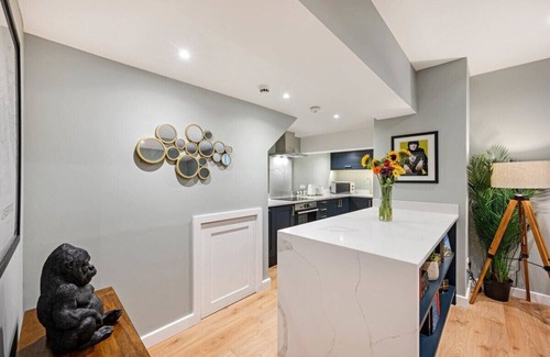 Georgian Quarter Apartment | Host & Stay | Catharine Quarters IV