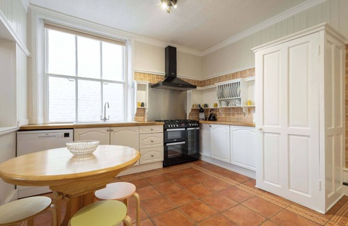 Carlisle House | Host & Stay | Chatsworth Townhouse II
