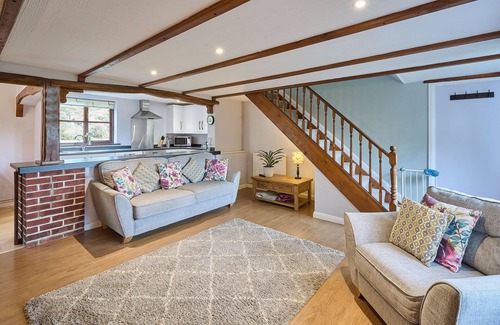 Knowstone House | Host & Stay | Coombe Cottage