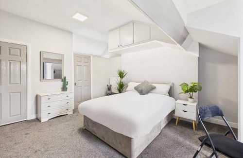 Middlesbrough House | Host & Stay - Crosby House