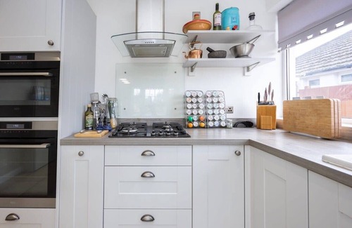 Woodingdean House | Host & Stay | Downs Valley House