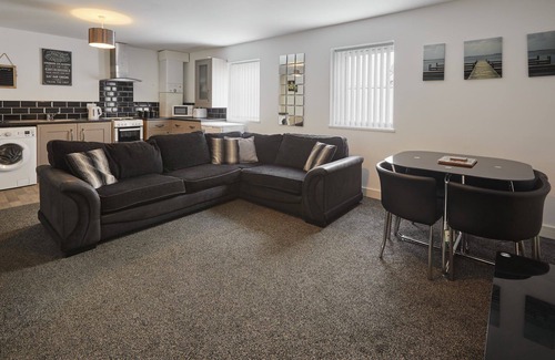 Skinningrove Apartment | Host & Stay | Driftwood