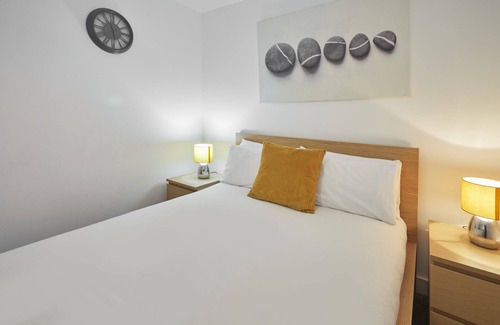 Skinningrove Apartment | Host & Stay | Driftwood