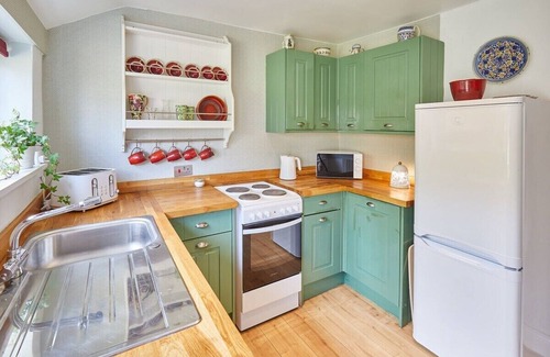 Wark House | Host & Stay | Elliott Terrace