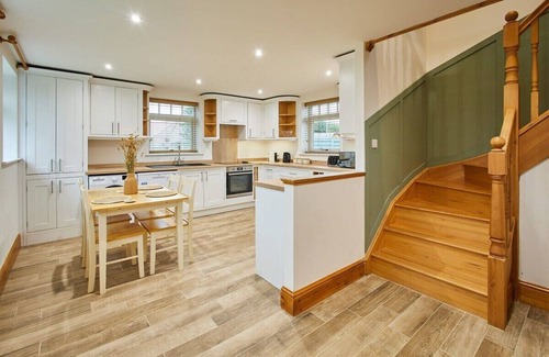 Alne House | Host & Stay | Fawcett Cottage
