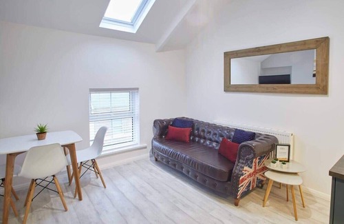 Saltburn-by-the-Sea Apartment | Host & Stay | The Surfer's Loft Apartment