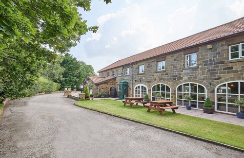 Saltburn-by-the-Sea House | Host & Stay | The Arches Country House