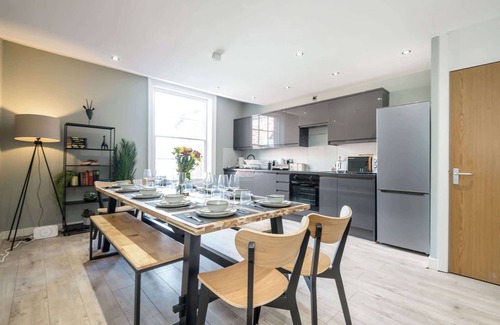 Georgian Quarter Apartment | Host & Stay | Georgian Quarters @ Canning III & IV