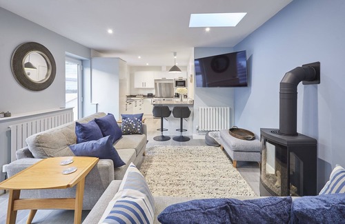 Berwick-upon-Tweed House | Host & Stay | Harrow Bothy
