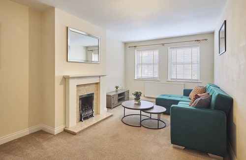 Tibshelf House | Host & Stay | High Street House