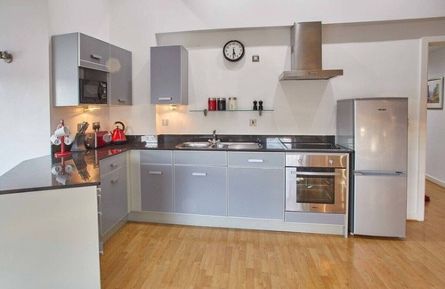 Harrogate City Centre Apartment | Host & Stay | No 7 Regent House