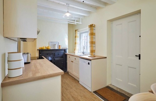 Scawton House | Host & Stay | Park View