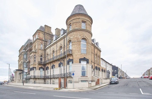 Redcar Apartment | Host & Stay | Regency Mansions Apartment