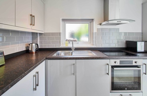 Thropton House | Host & Stay | Rose Cottage