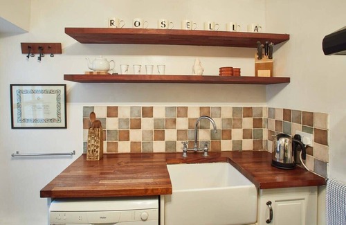 Rosedale Abbey House | Host & Stay | Rosella Cottage