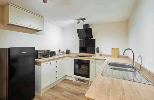 Egton Apartment | Host & Stay | St Mary's Riverside