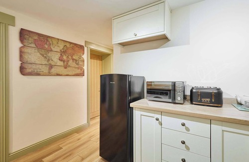 Egton Apartment | Host & Stay | St Mary's Riverside