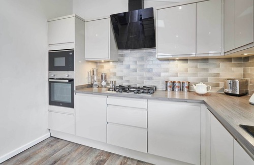 Carlton-in-Cleveland Ski Chalet | Host & Stay | Stan Hollis Lodge