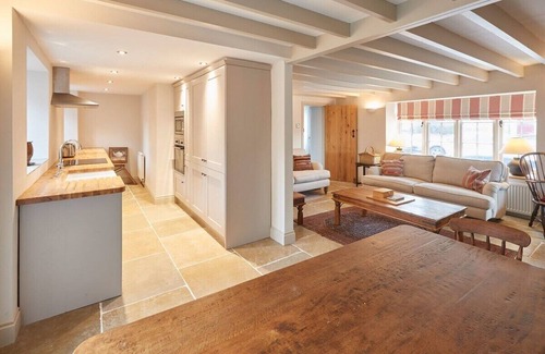 Osmotherley House | Host & Stay | The Cobbles