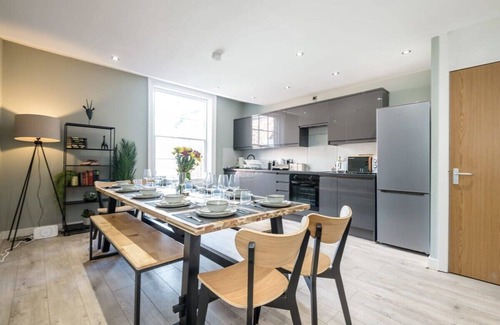 Georgian Quarter Apartment | Host & Stay | The Georgian Quarters at Canning IV