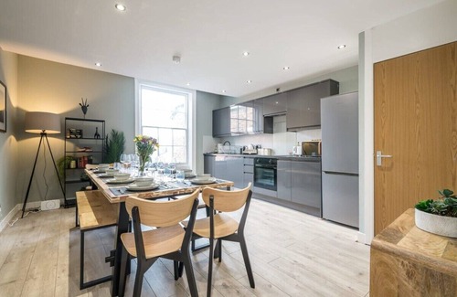 Georgian Quarter Apartment | Host & Stay | The Georgian Quarters at Canning IV
