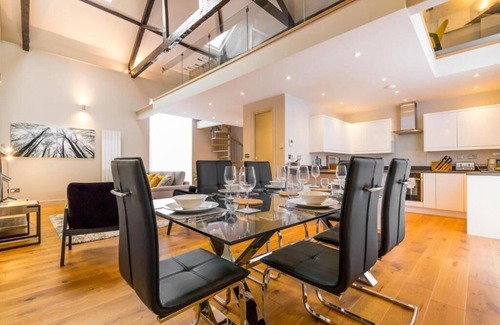 Holt Apartment | Host & Stay | The Old Meeting Hall