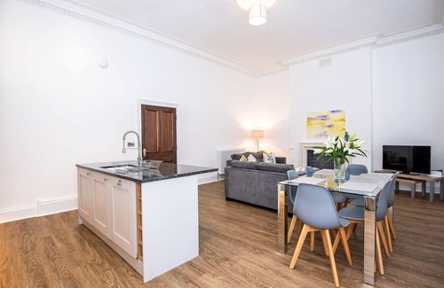 Durham Apartment | Host & Stay | The Villiers
