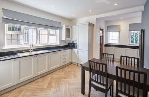 Scalby House | Host & Stay | White Lodge