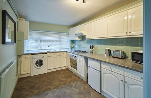 Shelsley Beauchamp Apartment | Host & Stay | Wildwood Retreat